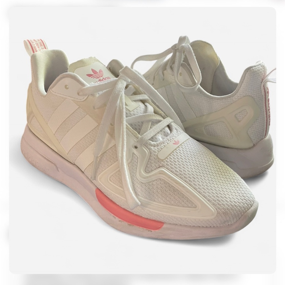 Adidas Women’s White & Pink Athletic Sneakers